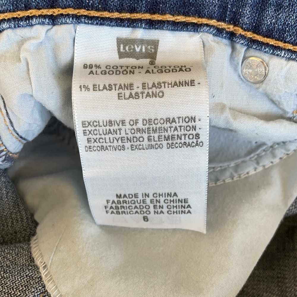 Levi’s Cropped Jeans Size 6 - Picture 7 of 7